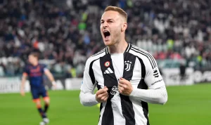 Teun Koopmeiners Siap Tinggalkan Juventus, Manchester United dan Aston Villa Saling Berebut