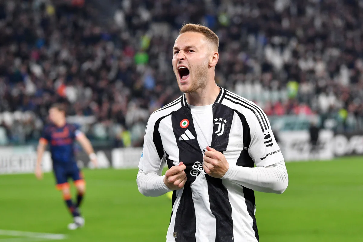 Teun Koopmeiners Siap Tinggalkan Juventus, Manchester United dan Aston Villa Saling Berebut