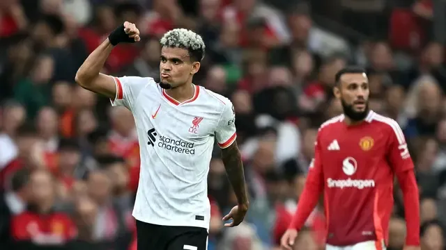Transfer Pemain Bola: Manchester United, Arsenal, dan Liverpool Berebut Pemain
