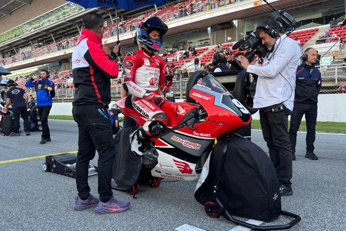 Veda Ega Pratama Start ke-16 di Moto3 Inggris 2026